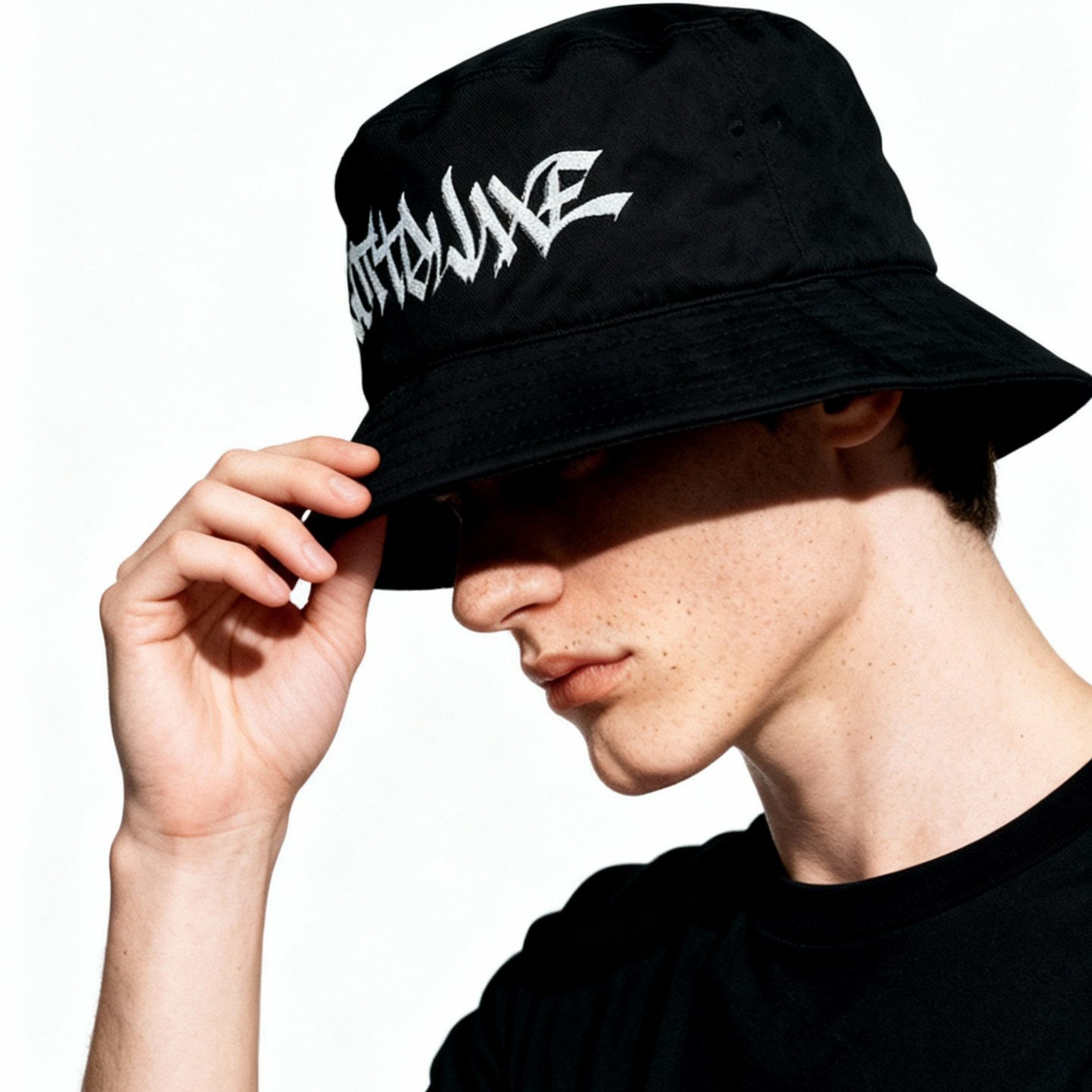COTTOLUXE Embroidered Bucket Hat