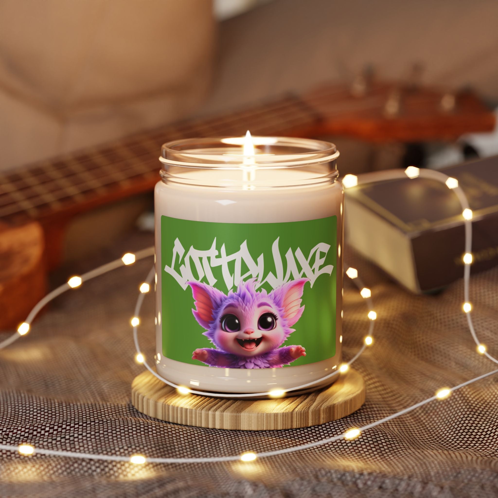 GothA.Luv Graphic Candle, logo "COTTOLUXE"