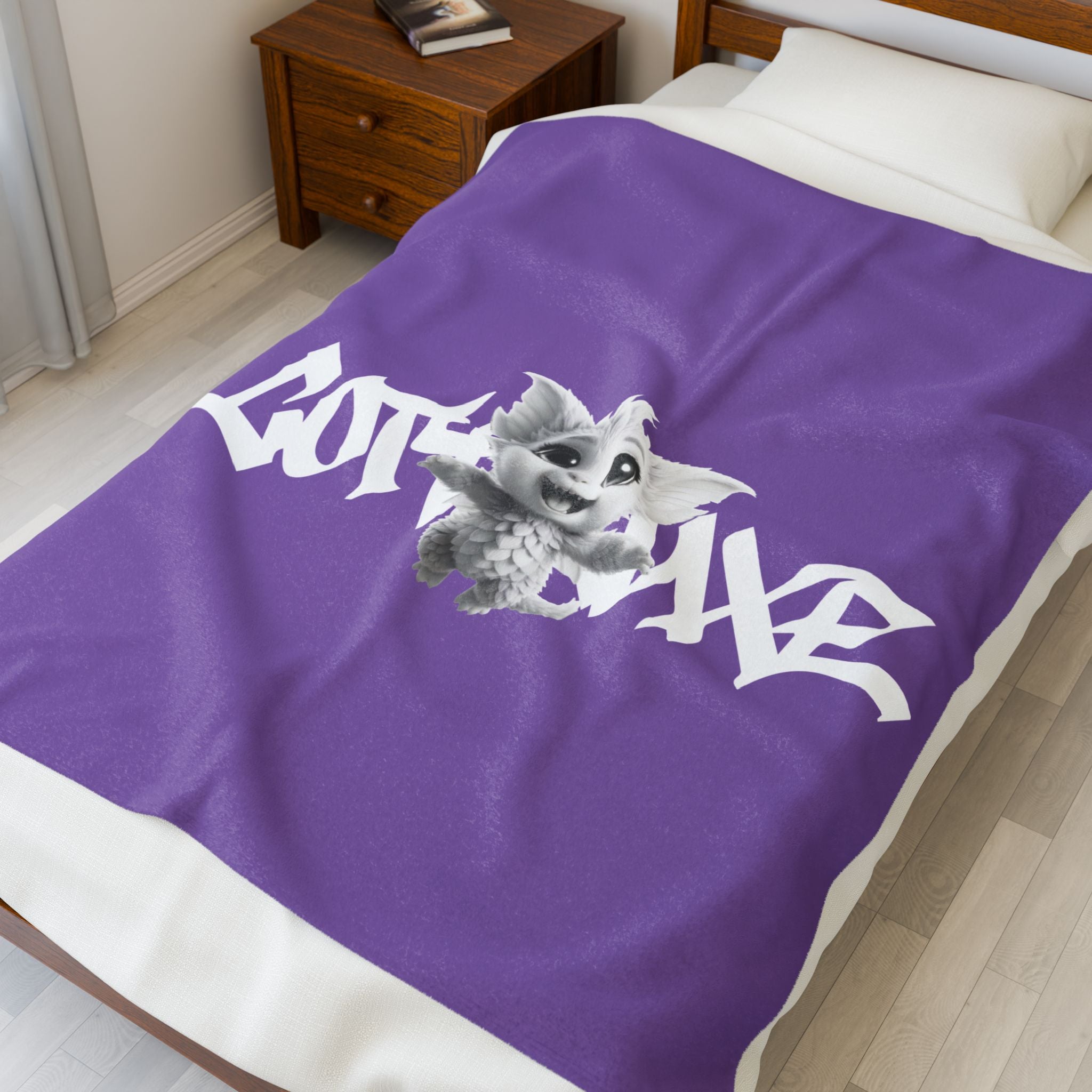 Gothique Script Logo Velveteen Plush Blanket, White Graffiti Text, logo "COTTOLUXE"